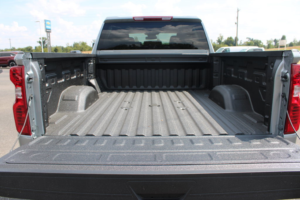New 2026 Chevrolet Silverado 2500 Custom w/ Custom Value Package AWD/4WD image 19