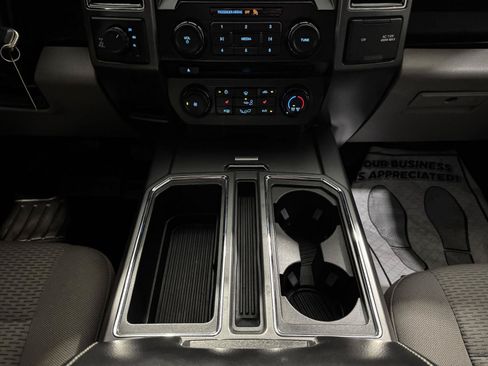 Used 2017 Ford F150 XLT w/ Equipment Group 302A Luxury AWD/4WD image 20