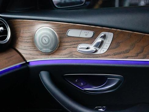 Certified 2022 Mercedes-Benz E 350 4MATIC Sedan image 17