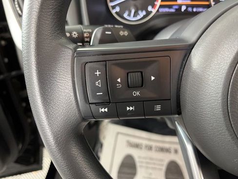 Used 2024 Nissan Rogue SV image 21