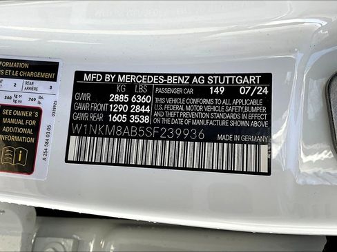 New 2025 Mercedes-Benz GLC 63 AMG S image 13