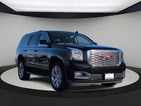 Used 2018 GMC Yukon Denali w/ Open Road Package image 2