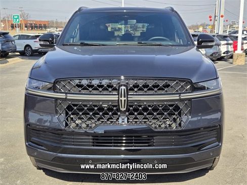 New 2026 Lincoln Navigator L Reserve w/ Jet Appearance Package image 15