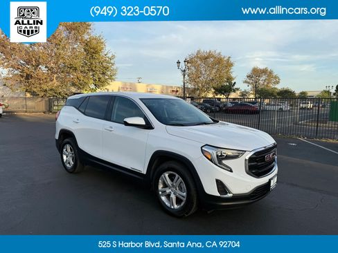 Used 2020 GMC Terrain SLE FWD image 3
