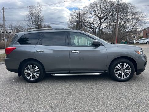 Used 2020 Nissan Pathfinder SV AWD/4WD image 6