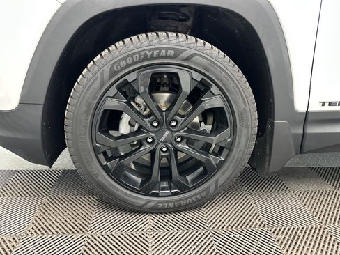 Certified 2020 GMC Terrain SLT w/ Preferred Package AWD/4WD image 13