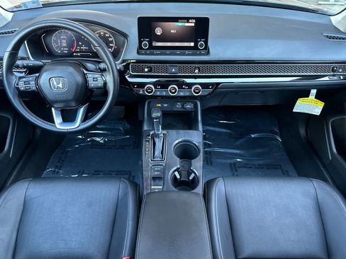Used 2023 Honda Civic EX-L image 3