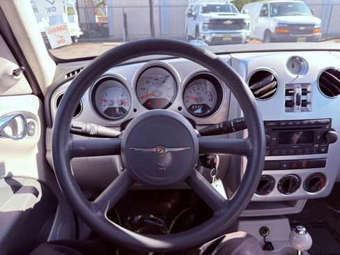 Used 2007 Chrysler PT Cruiser 4DR Base image 54