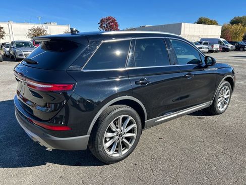 Used 2022 Lincoln Corsair AWD w/ Premium Package image 10