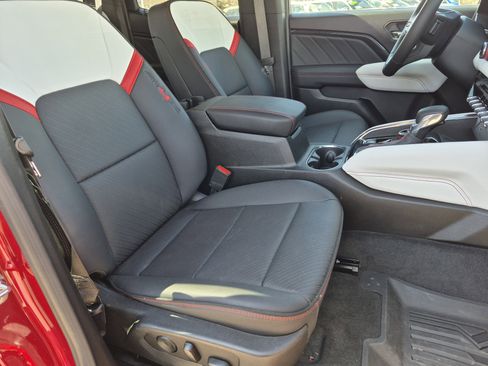 Used 2024 GMC Canyon AT4X image 23