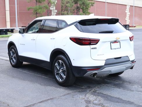 Used 2025 Chevrolet Blazer LT FWD image 7