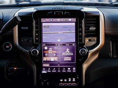 Certified 2024 RAM 2500 Laramie image 17