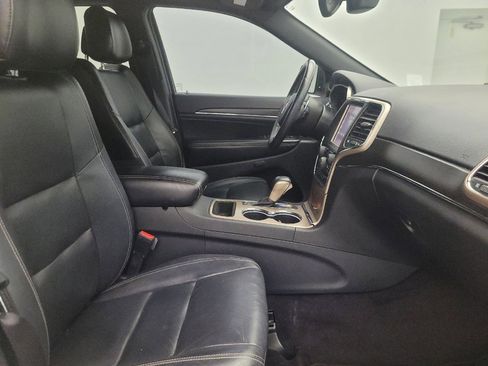 Used 2017 Jeep Grand Cherokee Limited RWD image 21