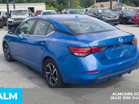 Used 2024 Nissan Sentra SV FWD image 9
