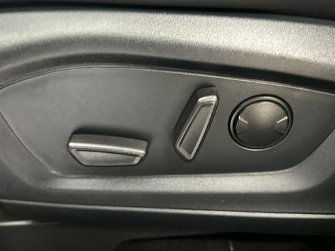 Used 2022 Ford Explorer ST AWD/4WD image 24