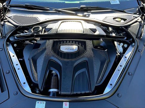 Used 2018 Porsche Panamera image 30