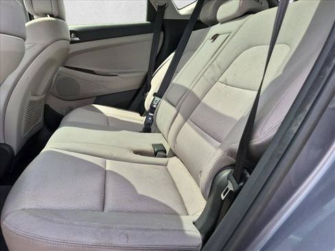 Used 2018 Hyundai Tucson Value FWD image 20
