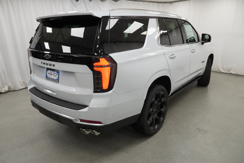 New 2026 Chevrolet Tahoe High Country AWD/4WD image 3