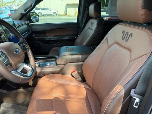 Used 2024 Ford Expedition King Ranch AWD/4WD image 11