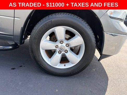 Used 2013 RAM 1500 Classic SLT w/ Premium Display Pkg RWD image 8