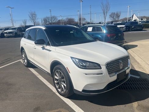 Certified 2022 Lincoln Corsair AWD w/ Premium Package image 2