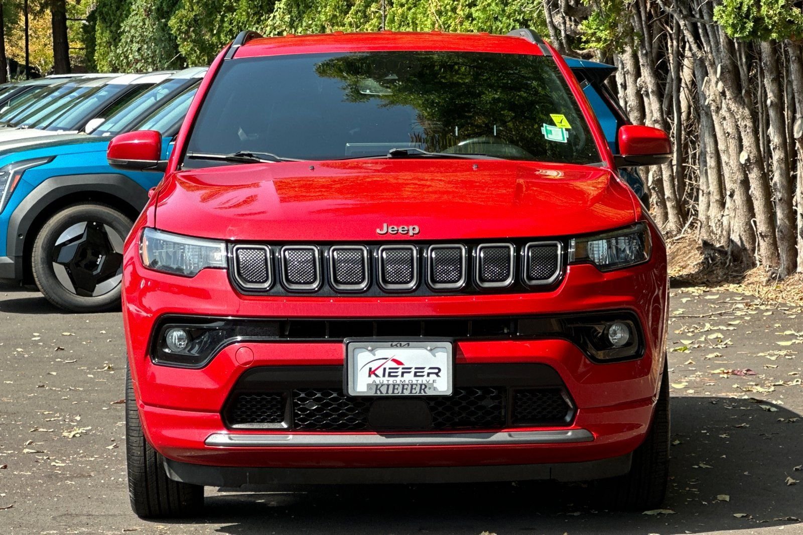 Used 2022 Jeep Compass Limited AWD/4WD image 9