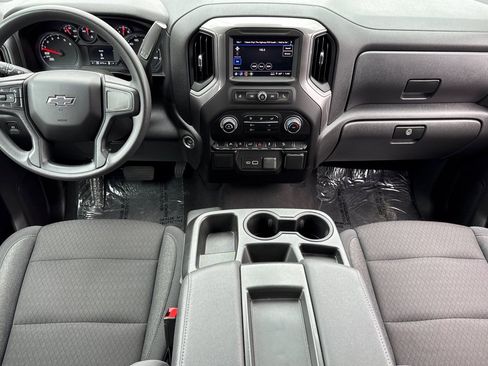 Used 2024 Chevrolet Silverado 1500 Custom Trail Boss AWD/4WD image 16