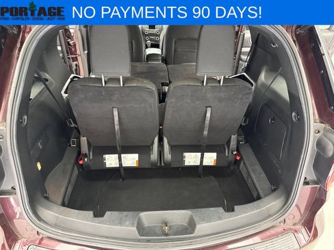 Used 2018 Ford Explorer XLT AWD/4WD image 39