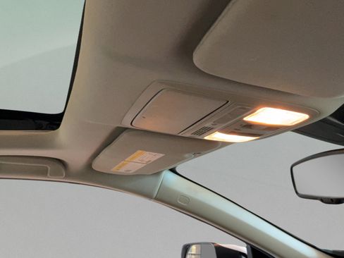 Used 2022 Honda CR-V EX-L image 37