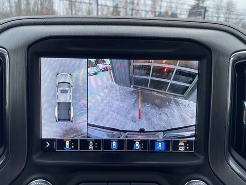 Used 2021 GMC Sierra 3500 Denali w/ Denali Ultimate Package image 21