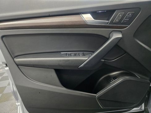 Used 2023 Audi Q5 2.0T Premium w/ Convenience Package image 35