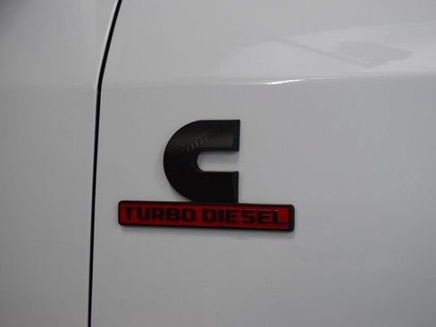 Used 2025 RAM 3500 Tradesman AWD/4WD image 11