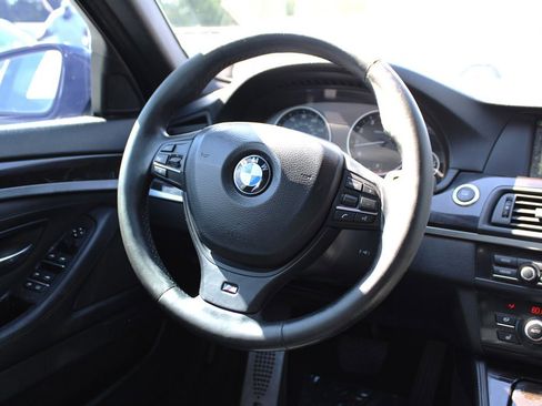 Used 2013 BMW 550i Sedan image 13