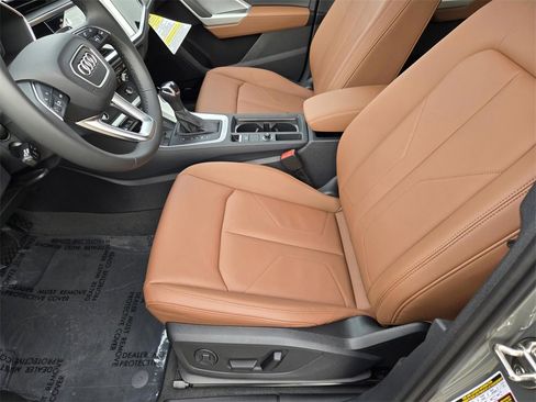 New 2025 Audi Q3 2.0T Premium Plus image 25