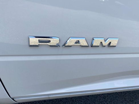 Used 2025 RAM 2500 Big Horn image 23