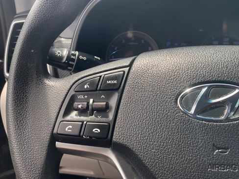 Used 2019 Hyundai Tucson Value FWD image 21