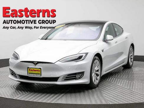 Used 2018 Tesla Model S 75D AWD/4WD image 1