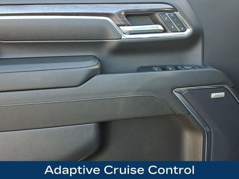 Used 2024 Chevrolet Silverado 3500 LTZ image 17