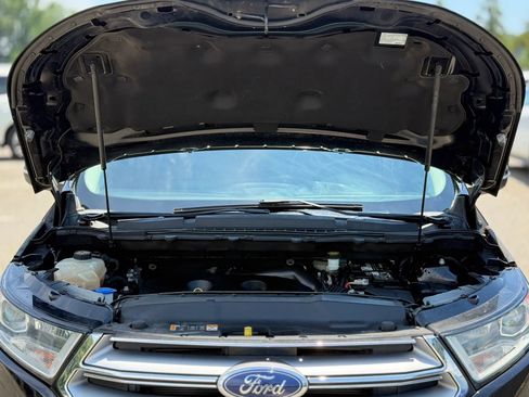 Used 2018 Ford Edge SEL w/ Equipment Group 201A FWD image 29