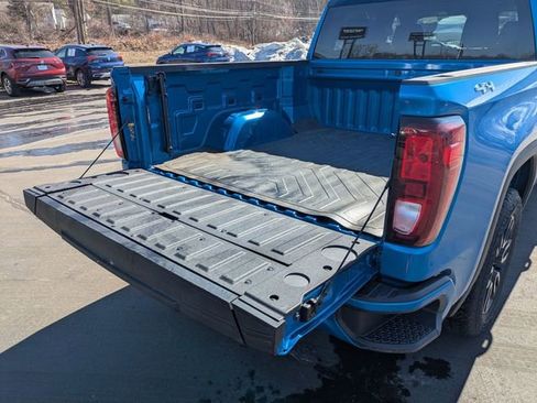 Used 2022 GMC Sierra 1500 Elevation image 33