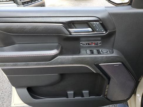 Used 2023 GMC Sierra 1500 AT4X AWD/4WD image 14