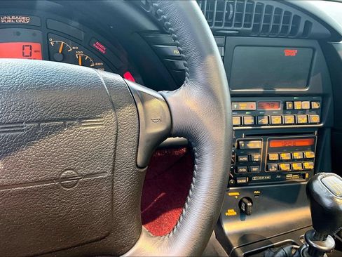 Used 1993 Chevrolet Corvette ZR1 RWD image 14