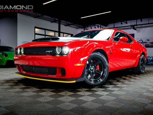 Used 2018 Dodge Challenger SRT Demon RWD image 1