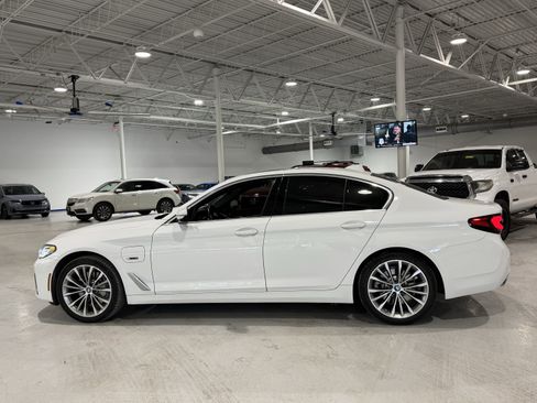 Used 2023 BMW 530e xDrive 530e xDrive w/ Premium Package image 13