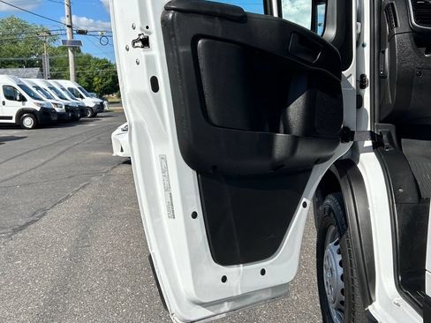 Used 2024 RAM ProMaster 2500 FWD image 27