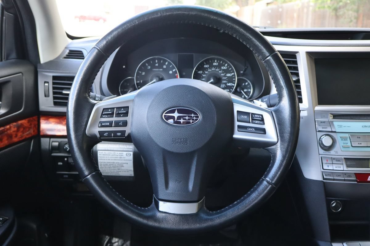 Used 2012 Subaru Legacy 2.5i Limited AWD/4WD image 18