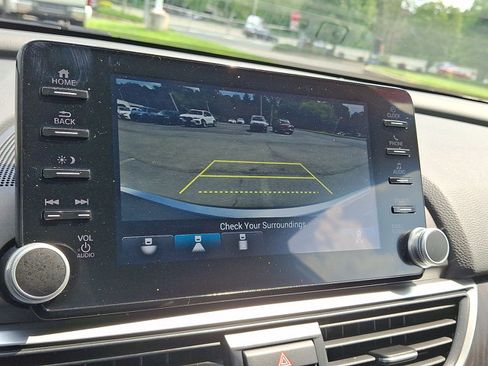 Used 2020 Honda Accord EX-L image 16