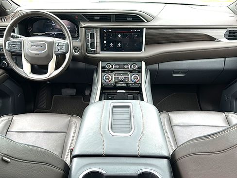 Used 2022 GMC Yukon Denali AWD/4WD image 22