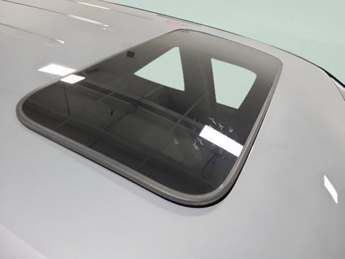 Used 2019 Honda Pilot EX-L image 11