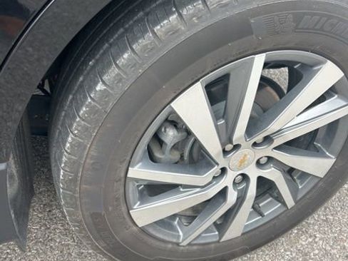 Used 2024 Chevrolet Equinox LT image 10